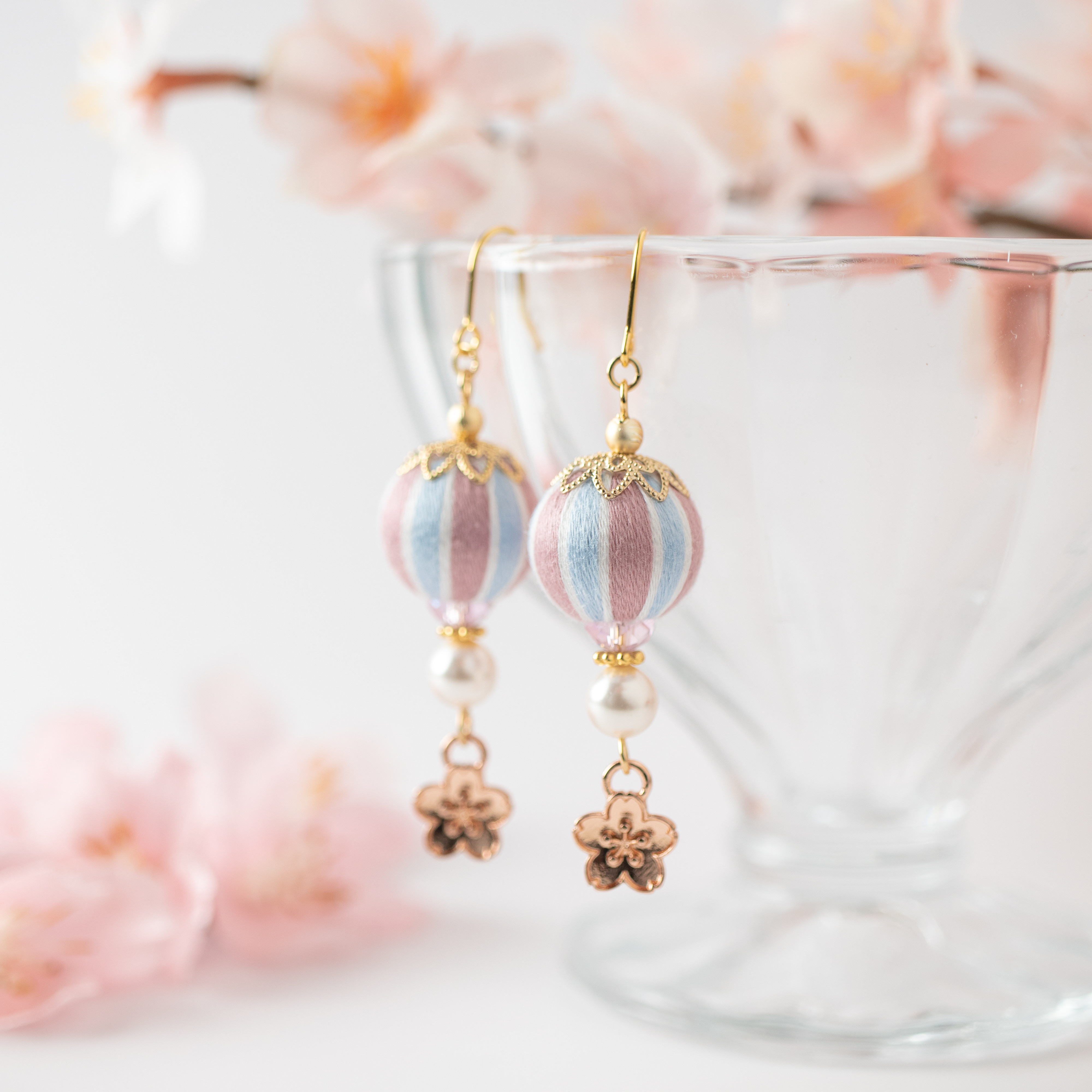桜光　刺繍糸で作るさくらのピアス・イヤリング
