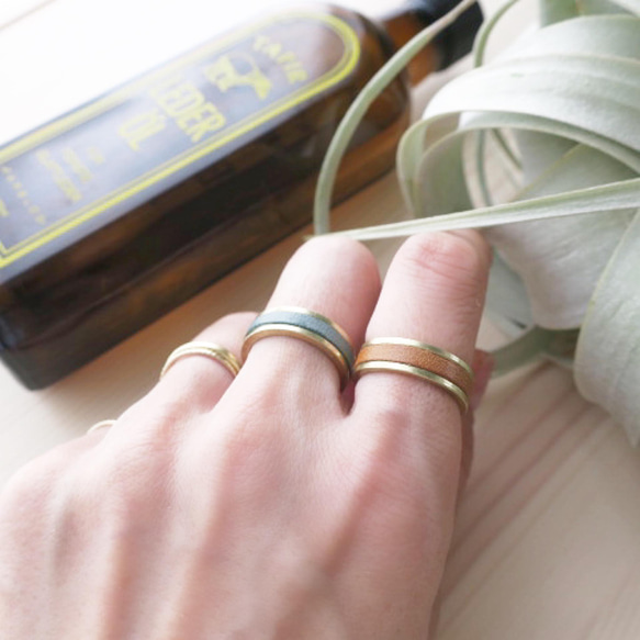 真鍮とレザーの育てるリング6mm幅【6色展開】【7号〜26号対応】【刻印