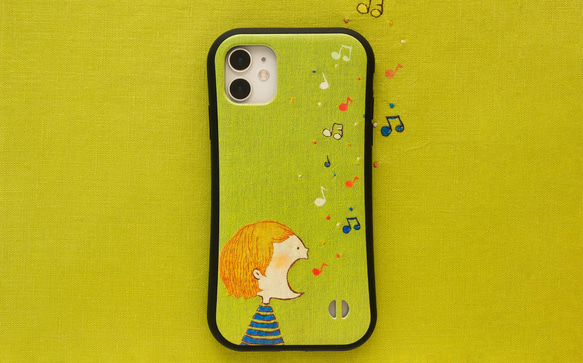 はなうた歌う女の子　スマホケース ✶ iPhone15 SE3 SE2 グリーン グリップケース 音符 春 ✶ 1枚目の画像