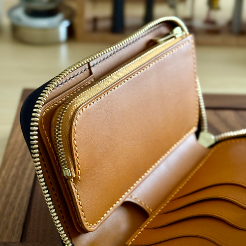 受注製作 栃木ワイルドサドルブラック ラウンドファスナーミドル