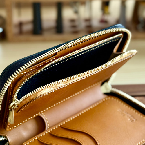 受注製作 栃木ワイルドサドルブラック ラウンドファスナーミドル