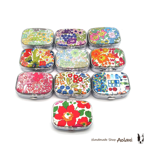 ◇ 華やかなリバティプリント ☆ ピルケース & アクセサリーケース