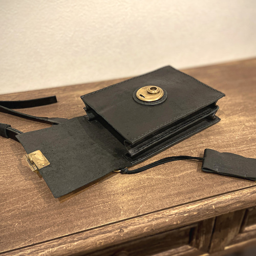 mini shoulder bag【Round Round】 ショルダーバッグ LEGACY