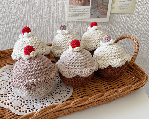 R*n様 カップケーキさんの編みぐるみキーホルダー〇 キャプションお読みください f53b155bd7943b76aa79d19a37cb64