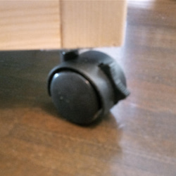 No40【コロコロやってくる】ワゴン、キャビネット、棚、引き出し2段、天然木、無垢、キャスター付き 8枚目の画像