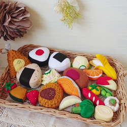 フェルト おままごと おかずが選べるお弁当セット(受注製作