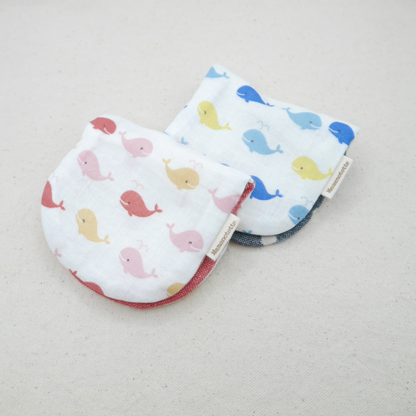 ふわもこハンカチ｜カラフルくじら-Colorful Whale-｜S・10×20cm｜8重ガーゼハンカチ｜ギフト｜誕生日 1枚目の画像