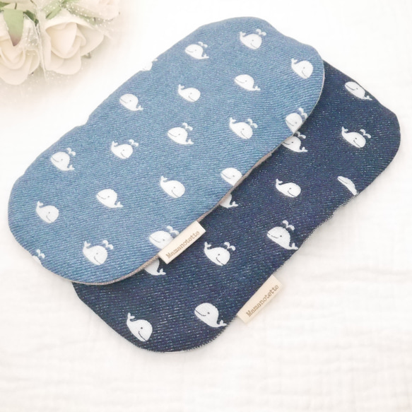 ふわふわガーゼハンカチ『デニム風くじら』優しい肌触りの8重ガーゼハンカチ 10×20cm ギフトにも☺ 2枚目の画像