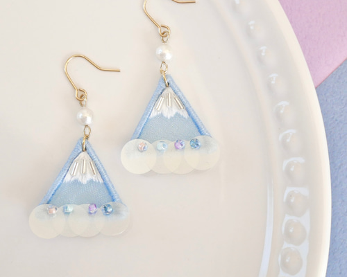 Mt.Fuji様 リクエスト 5点 まとめ商品 ハンドメイド ピアス イヤリング 富士山（Mt.Fuji）のきらめきピアス（イヤリング） | 築地1935