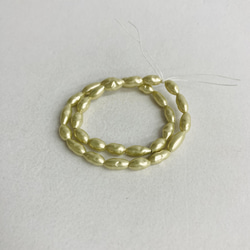 ガラスバロックパール両穴/約3.5x6mm/約30ヶ/ライムグリーン/made in japan 4枚目の画像