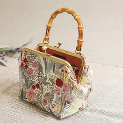 妖精の森「イエロー」バンブーハンドルフレームクラッチポーチ 6枚目の画像