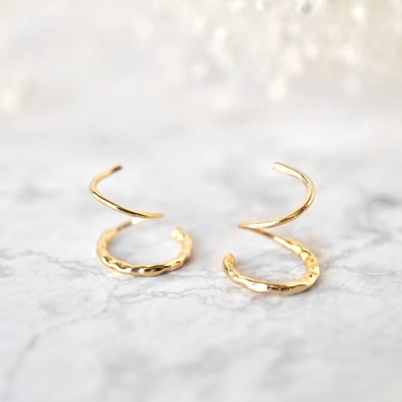 重ね付けに見える！極小 フープピアス (8mm)(ゴールド/シルバー