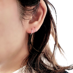 重ね付けに見える！極小　フープピアス (8mm)(ゴールド/シルバー）メンズ　つけっぱなし　低金属アレルギー対応　華奢 16枚目の画像