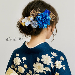 SASSY ハンドメイドイヤーカフ ピアス 青系の花のウェディングヘッドドレス sassy. イヤーカフ フラワー ホワイト ヘッドドレス
