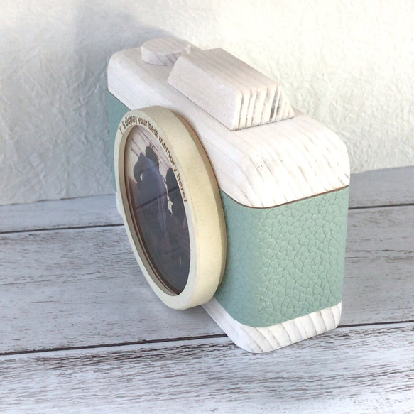 結婚式のウェルカムボードにぴったりのカメラ型フォトフレーム 7枚目の画像