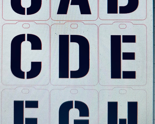 ★英字数字中サイズ60こ★ ステッドラー STAEDTLER 数字テンプレート 英数字定規 5サイズ