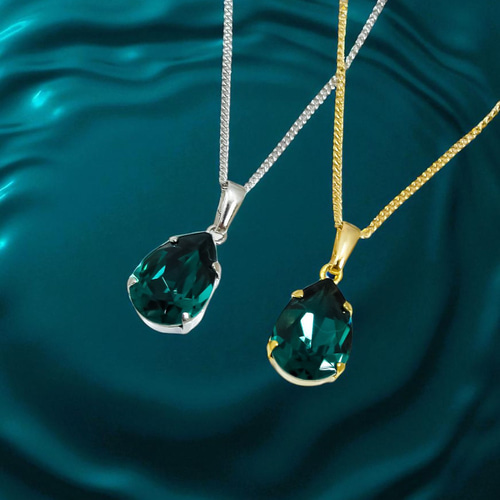 翠冠のしずく】 オーストリアクリスタルガラスのネックレス