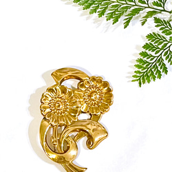 Jul’s尋愛綺夢-vintag*眷戀*古董大型金色浮雕花朵緞帶造型別針 胸針 第1張的照片