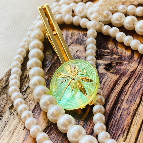 新しい門出に！ ラッキーなトンボのネクタイピン【レモンイエロー