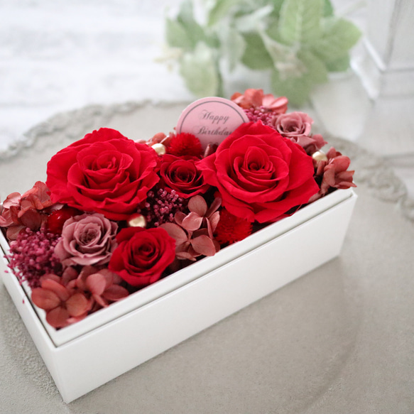 選べるメッセージ｜赤いバラの高級感ある上品なフラワーボックス｜還暦祝い・退職祝い・誕生日・母の日　pre.034 11枚目の画像