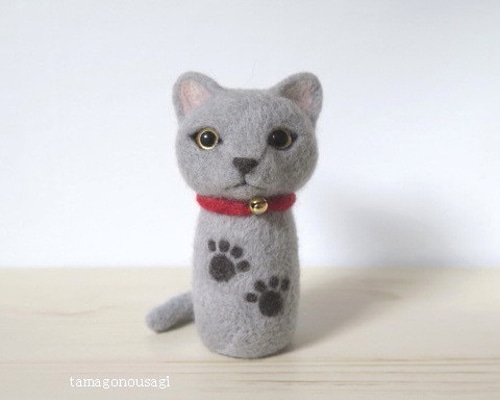 羊毛 にゃんこけし・ロシアンブルー(398) 羊毛フェルト たまごのうさぎ