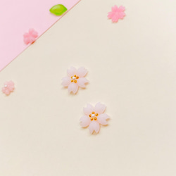 ✿桜のピアス 春*✧ほんのり桜色 3枚目の画像