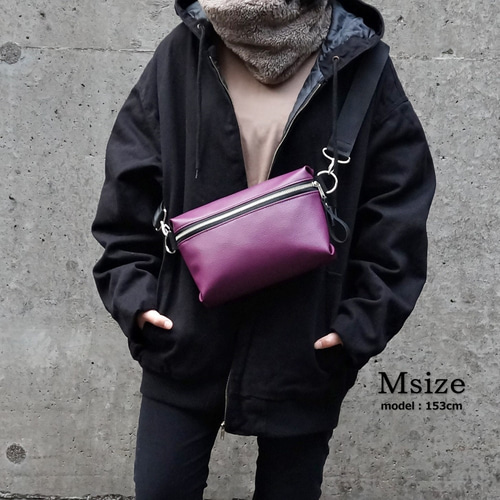 Urban Cross（バーガンディ）ユニセックス クロスボディバッグ/斜