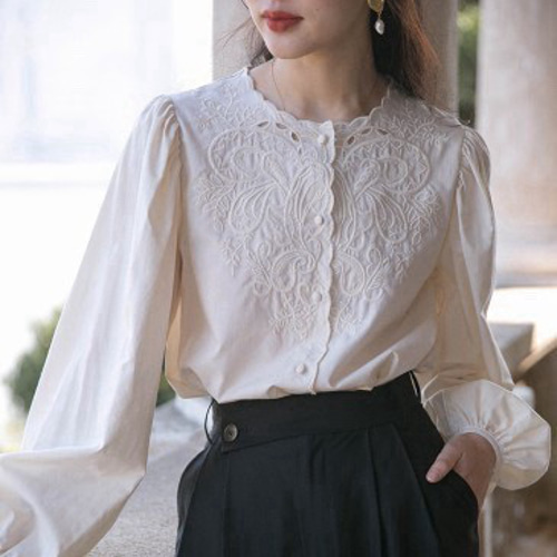 Bibiy フラワー刺繍 パフスリーブブラウス TOPS｜Bibiy.