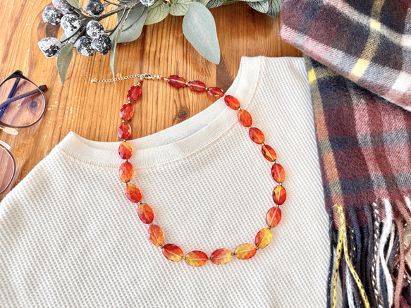【Necklace Sunset】オレンジ のネックレス 特集掲載 夏 クリア2025 旅気分2025 夏色 5枚目の画像