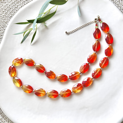 【Necklace Sunset】オレンジ のネックレス 特集掲載 夏 クリア2025 旅気分2025 夏色 4枚目の画像