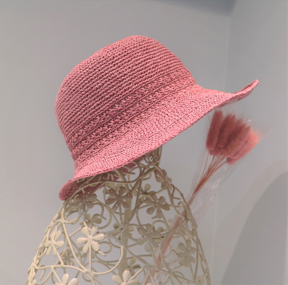 hat for woman手工鉤針編織粉紅色草帽遮陽帽拉菲亞草帽婦人帽生日禮物贈禮訂製 第2張的照片