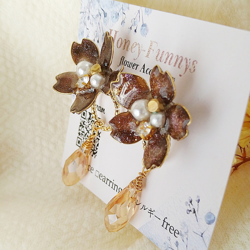 【ALDO】輝くビジュー＆お花〇Cutesie〇ドロップ型・ピアス ドロップフラワーピアス｜ジルバイジルスチュアートの通販