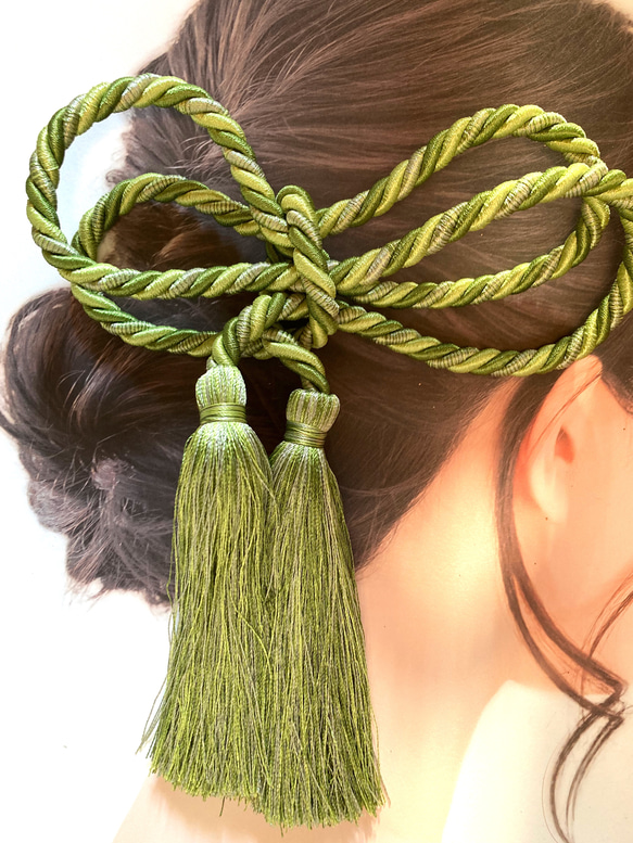 ワイヤーロープタッセル  ポニーヘア　和装ヘア　花嫁髪飾り ぐるぐるヘア 3枚目の画像