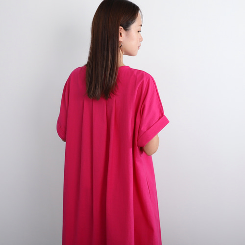 ✥限定SALE　TICCA キーネックワンピース　リネン　ピンク TICCA（ティッカ）の「[別注]TICCA / リネン キーネック半袖
