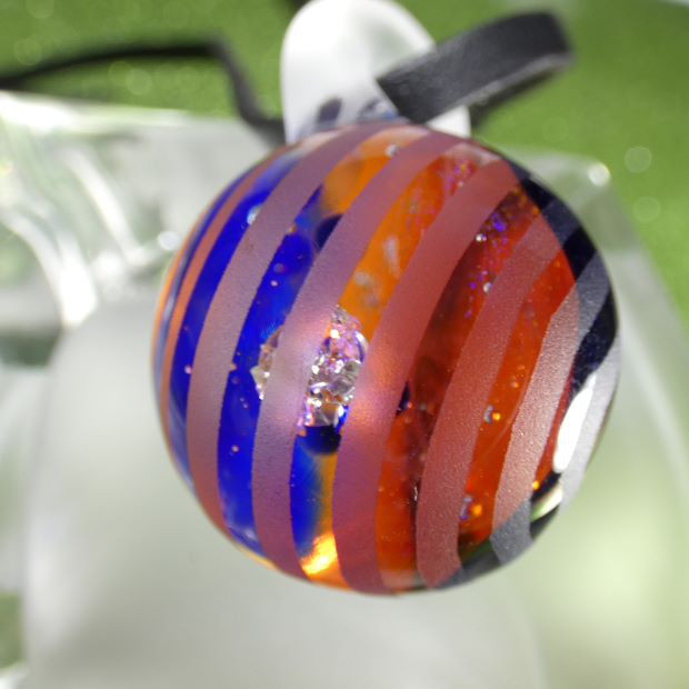 宇宙の雫、水晶（ガラス、星、惑星、ペンダント）