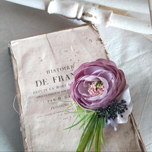 即日発送可！【あふれる春花コサージュ】卒業式 入学式 モーヴ  