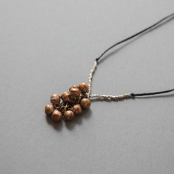 Bell grape necklace 3枚目の画像