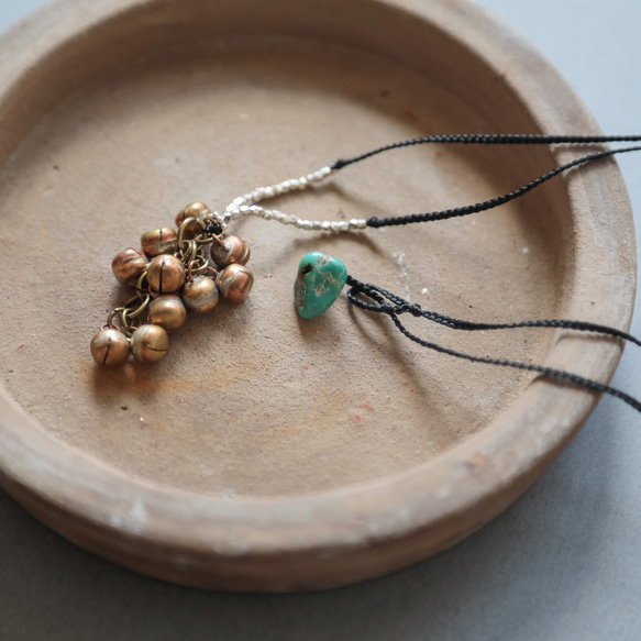 Bell grape necklace 1枚目の画像