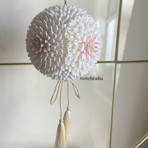 ⭐︎れいほ〜⭐︎つまみ細工　ボールブーケ つまみ細工】～Fabric Flower～丸つまみでボールブーケを作ろう