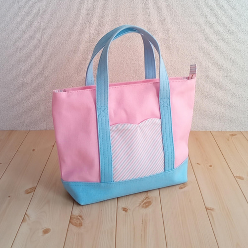 ファスナー付き☆ハートポケットのトートバッグ 春夏 ピンク ファスナー付き☆ハートポケットのトートバッグ 春夏 ピンク