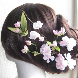 桜の髪飾り5点（２）　　桜のヘットドレス　　ヘアアクセサリー　コサージュ　　　春の結婚式・成人式・前撮り・卒業式・入学式 1枚目の画像