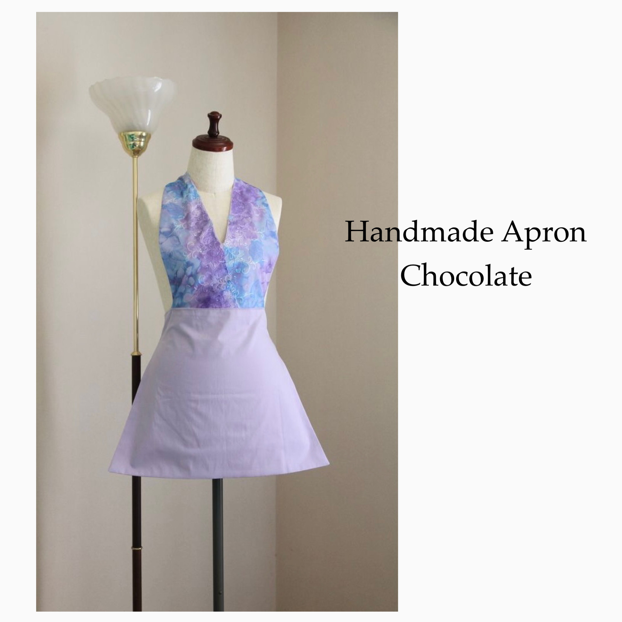 ＊1点物☆刺繍☆オーロラ☆レース☆ライトパープル★Vネック★洋服みたいなエプロン★おしゃれエプロン★かわいいエプロン