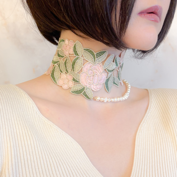 薔薇と真珠：くすみカラーのレースとパールのチョーカー　SV355 6枚目の画像