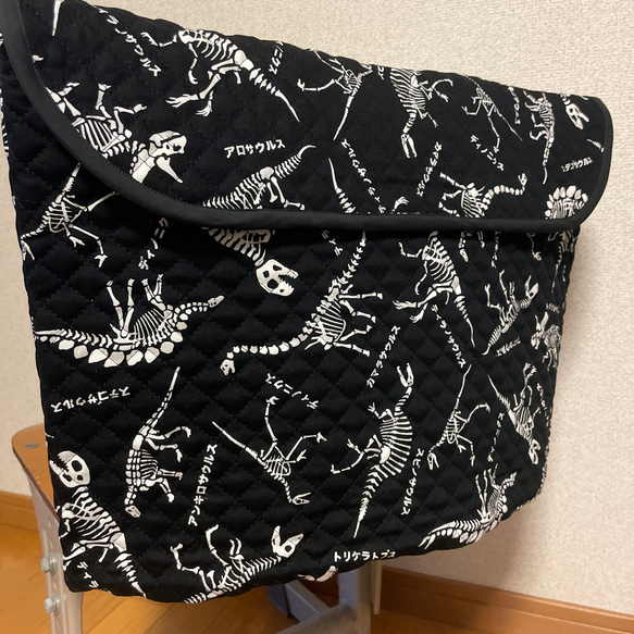 防災頭巾カバー⭐恐竜柄(紺)柄⭐ハンドメイド⭐座布団タイプ 防災頭巾