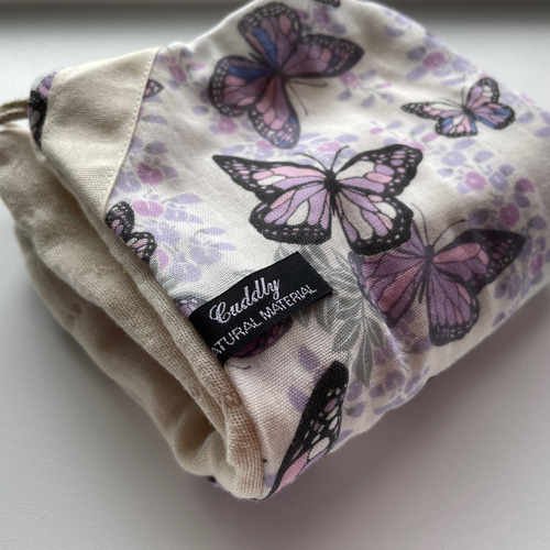 8重ガーゼ　ハーフハンカチ　花&蝶々 8重ガーゼ ハーフハンカチ蝶々