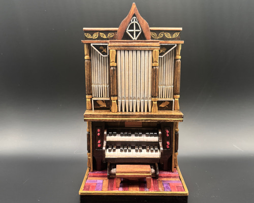 4c465695d19d888a546f9506e49662