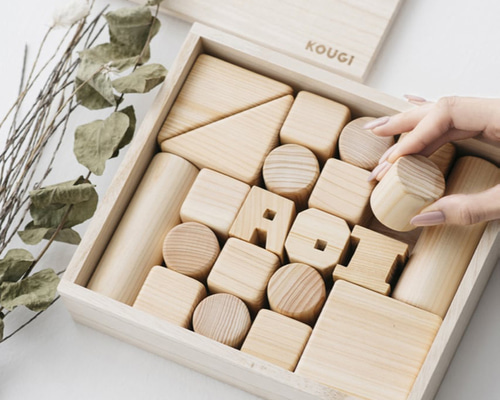 当店1番人気【出産祝い】おなまえ積み木♡Mサイズ〈桐箱入り〉名入れ