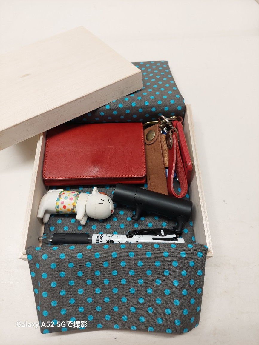 アンティーク品 漆器 菓子器セット 5個収納ケース付き アンティーク品 漆器 菓子器セット 5個収納ケース付き