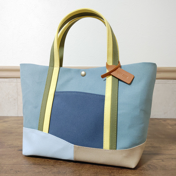ハンドメイド、トートバック、帆布、ワイドベルト、ラウンドM&S ハンドメイド、トートバック、倉敷帆布、ベルト、ラウンドトート