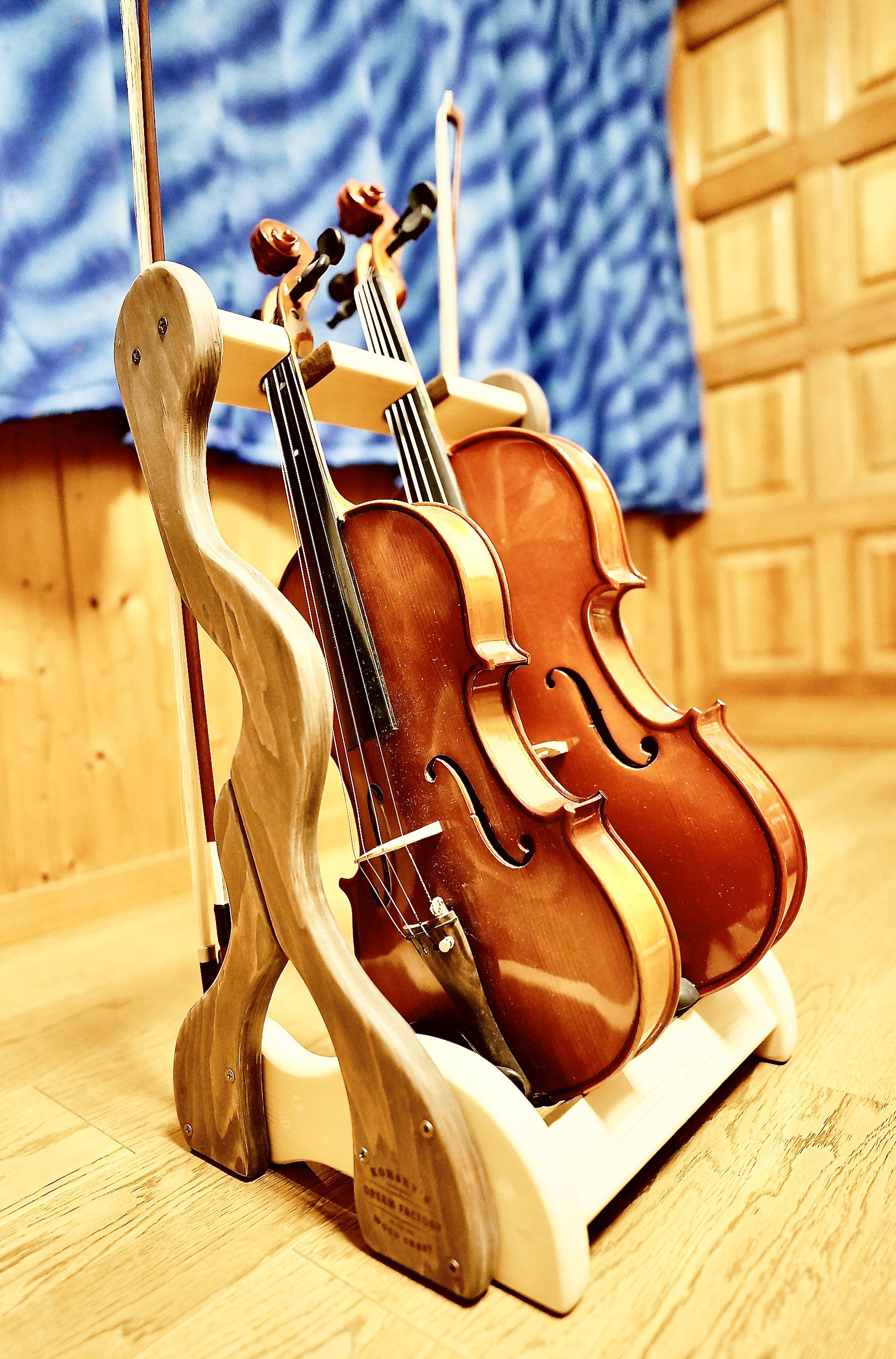 【24時間以内に発送】手作り木工　木製バイオリン・ヴィオラスタンド （ステイン仕上げ）２本掛け 13,000円